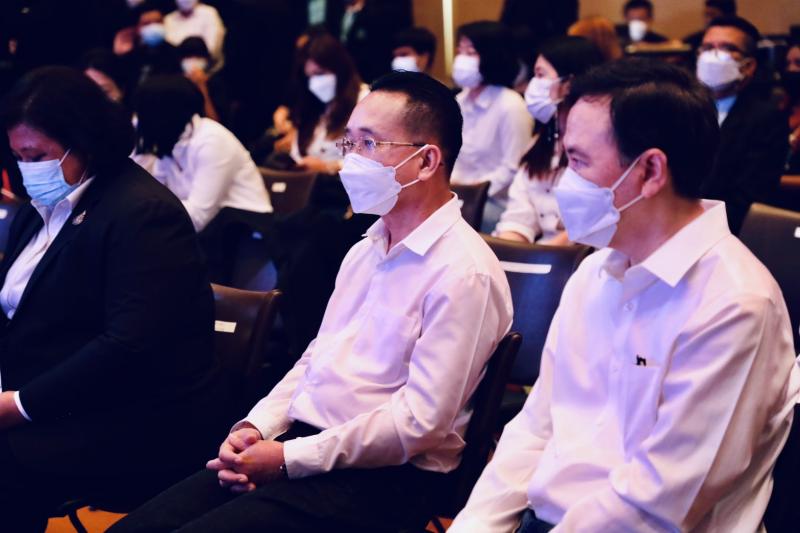 รมว.พม. เป็นประธาน�