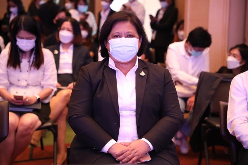รมว.พม. เป็นประธาน�