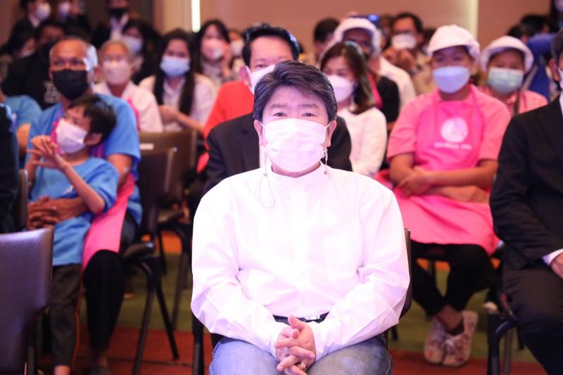 รมว.พม. เป็นประธาน�