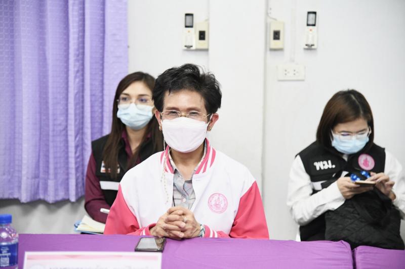 ปลัดพม.พร้อมด้วยค�