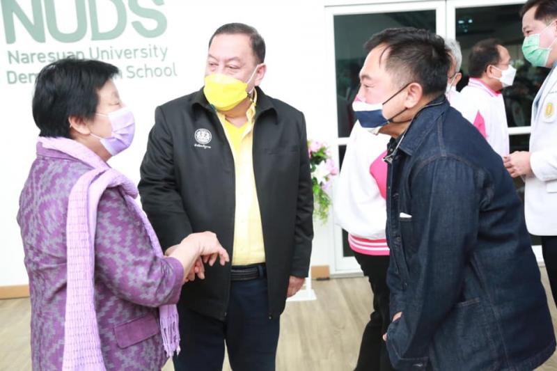 รมว.พม. เป็นประธาน�