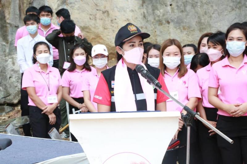 รมว.พม.เป็นประธานเ
