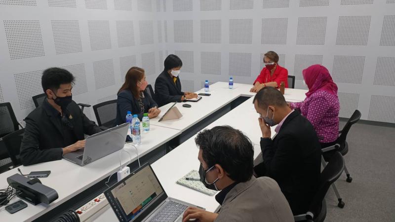 รองปลัดพม.ประชุมห�