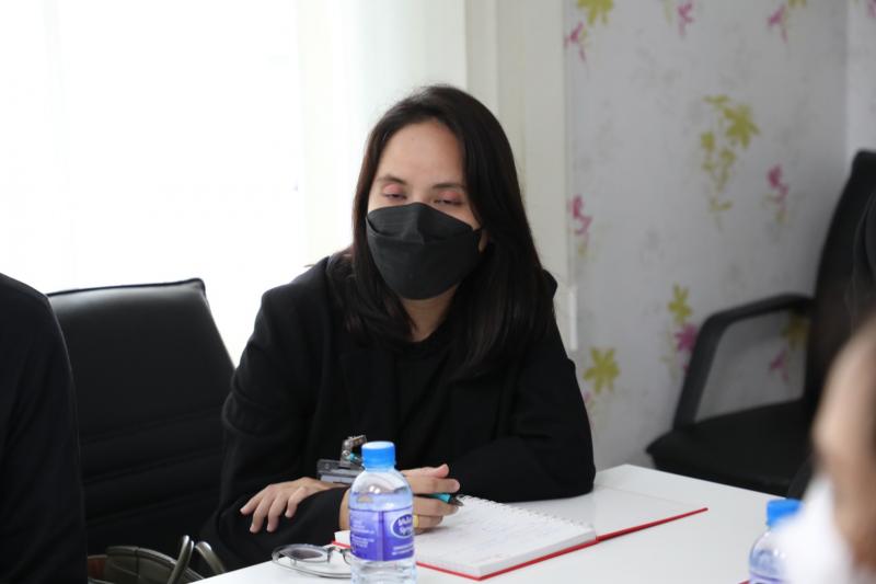 รองปลัดพม.เป็นประ�
