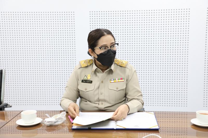 รองปลัดพม.เป็นประ�