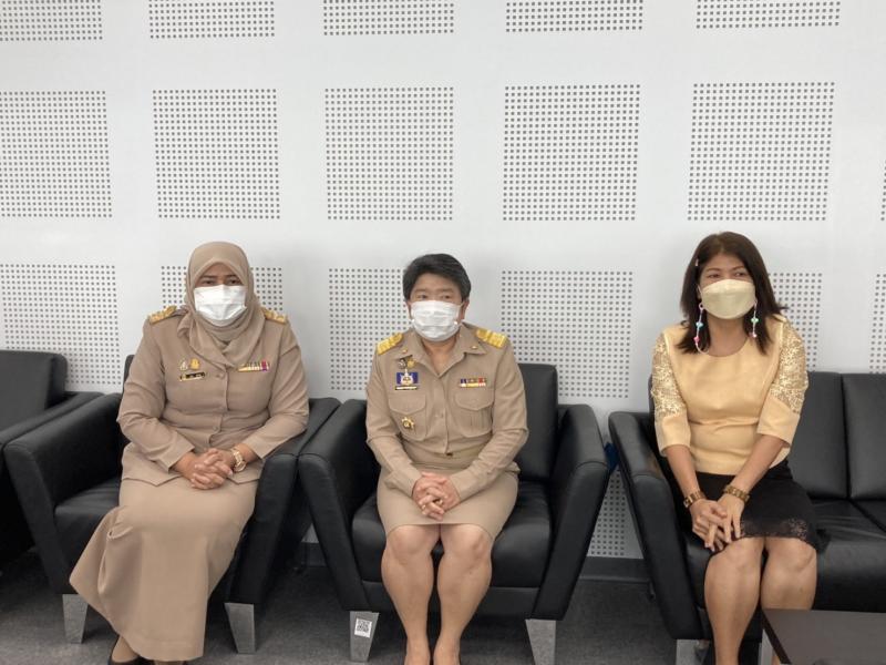 รองปลัดพม.เป็นประ�