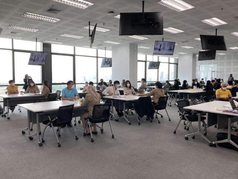 รองปลัดพม.เป็นประ�