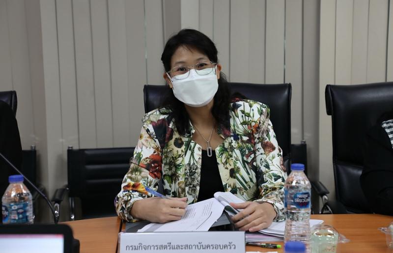 รองปลัดพม.เป็นประ�