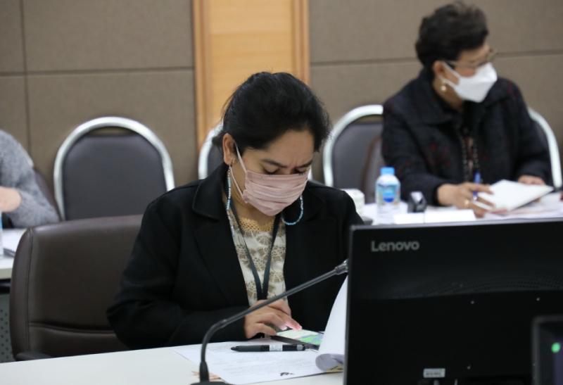 ปลัดพม.เป็นประธาน�