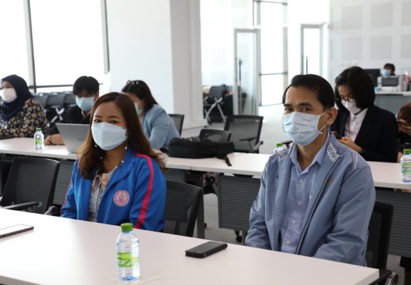 รองปลัดพม.เป็นประ�