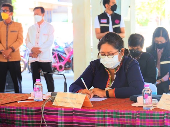 รองปลัดพม.ลงพื้นท�