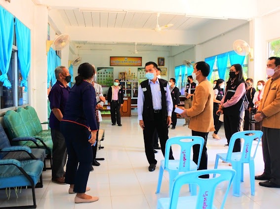 รองปลัดพม.ลงพื้นท�