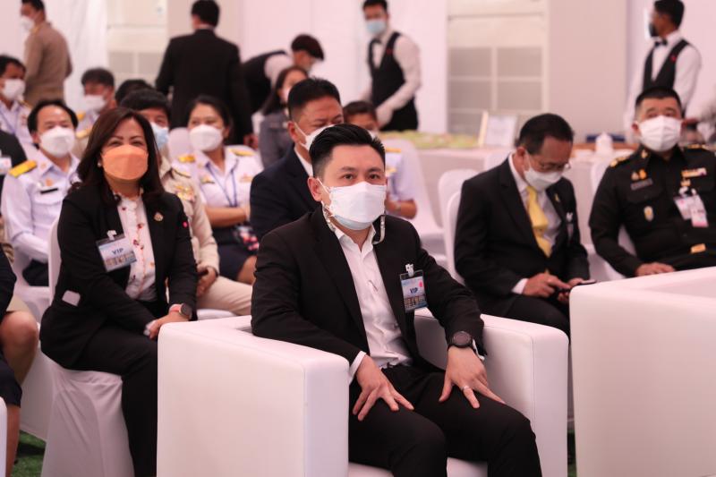 นายกรัฐมนตรี เป็น�