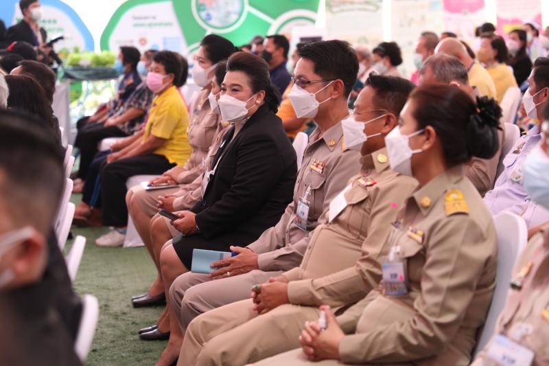 นายกรัฐมนตรี เป็น�