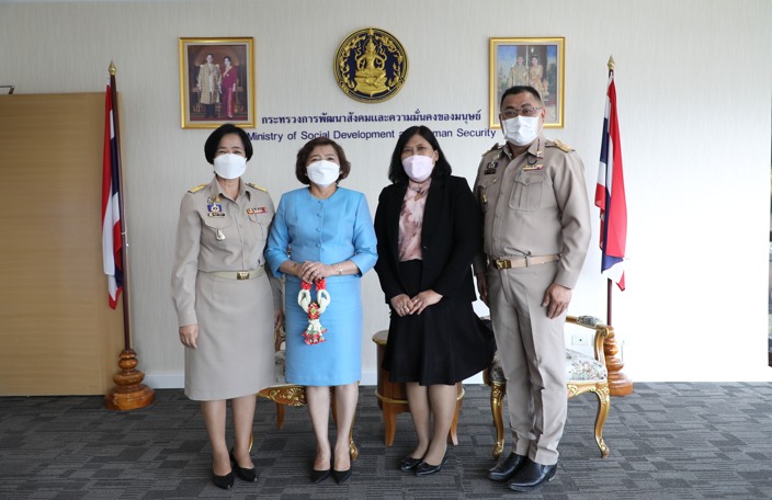 ปลัดพม.แสดงความยิ�