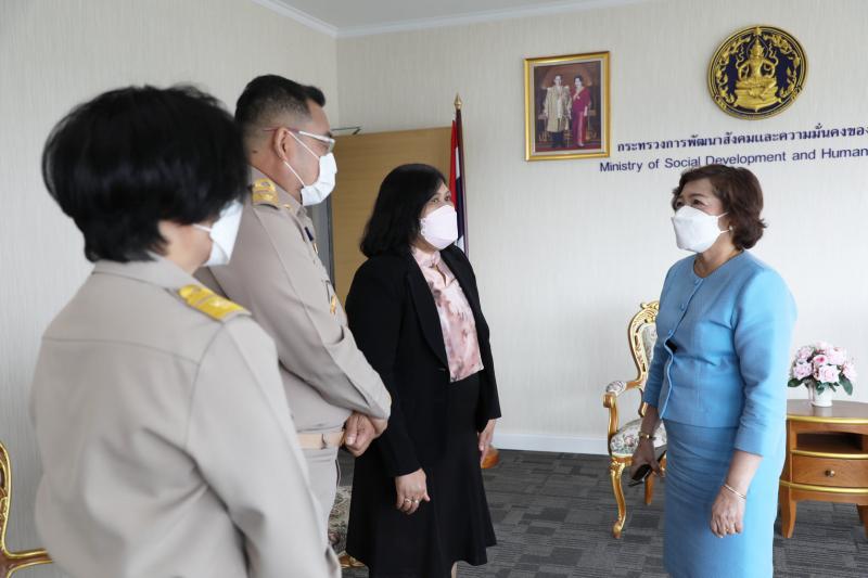 ปลัดพม.แสดงความยิ�