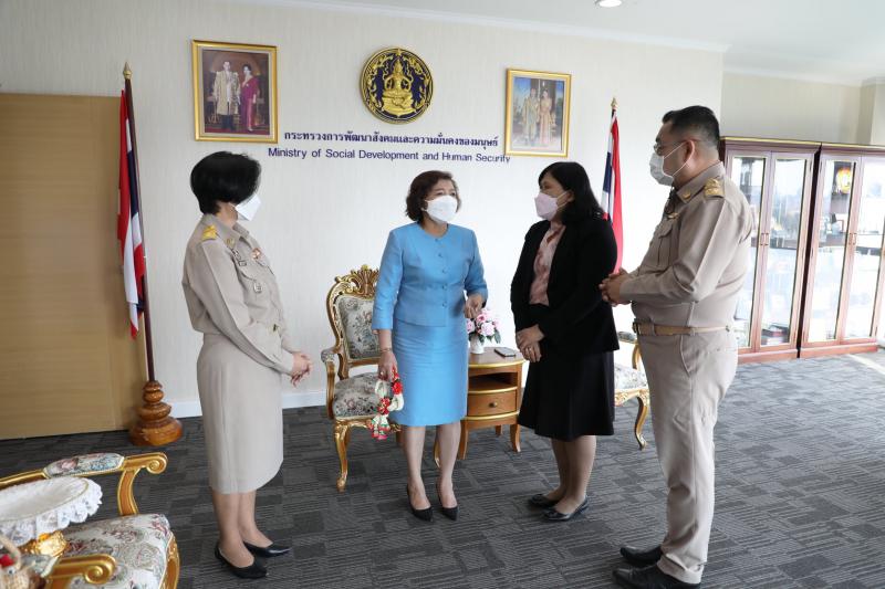 ปลัดพม.แสดงความยิ�