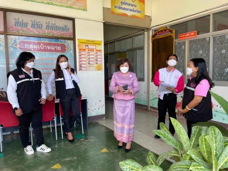 ปลัดพม.พร้อมด้วยค�