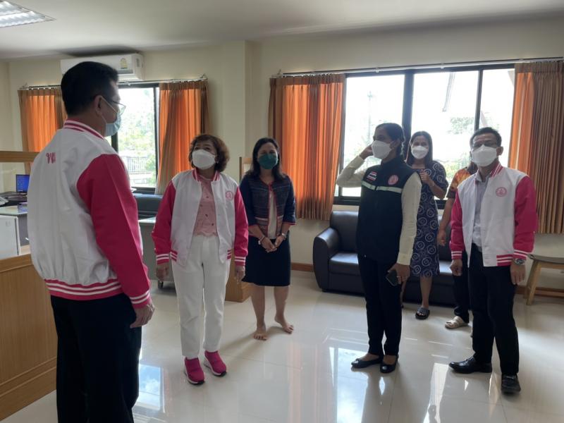 ปลัดพม.พร้อมด้วยค�
