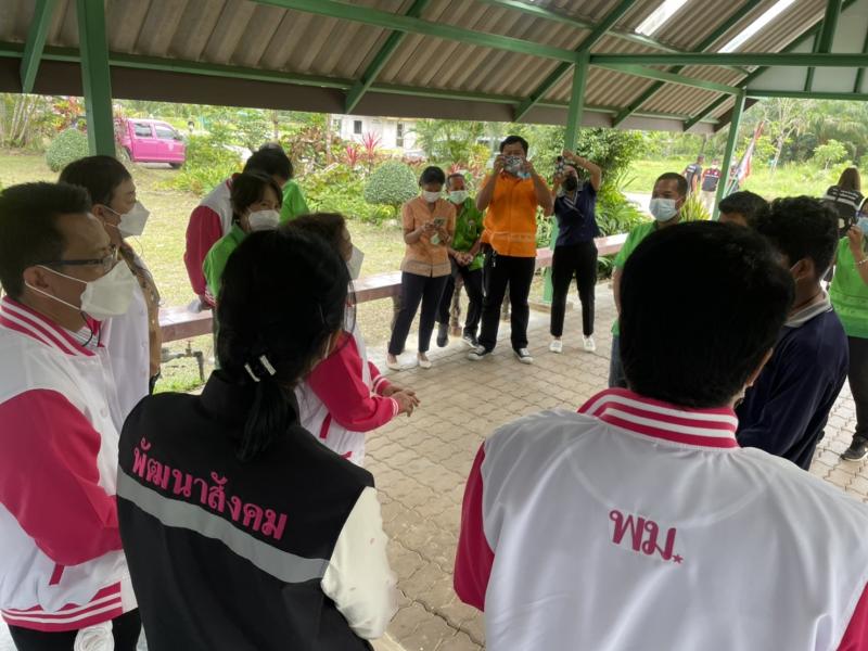 ปลัดพม.พร้อมด้วยค�