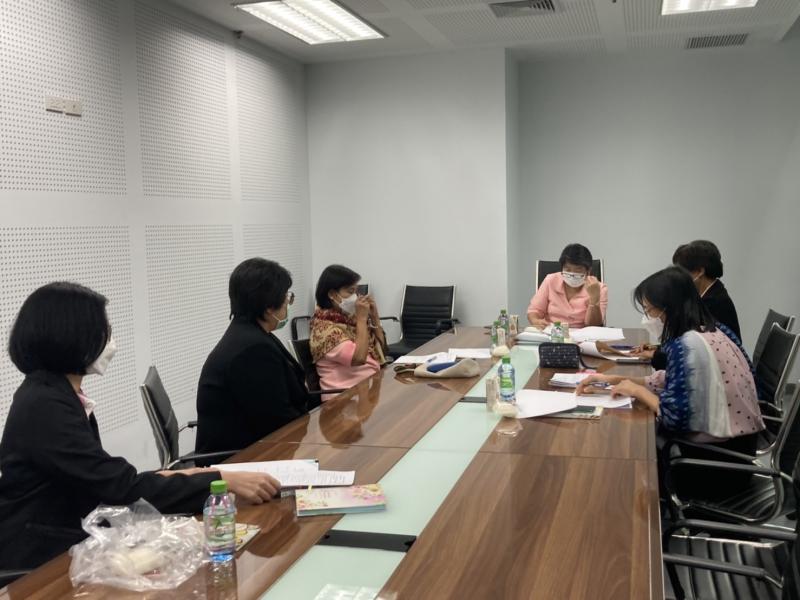 รองปลัดพม.เป็นประ�