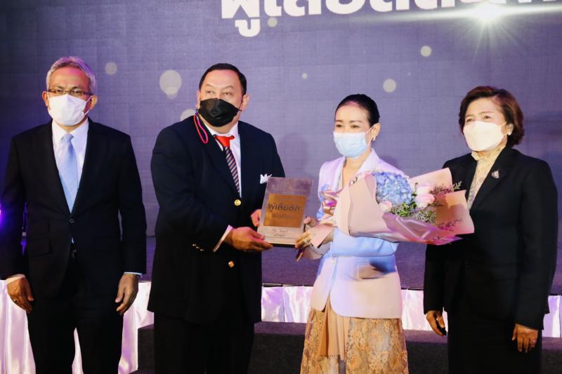 รมว.พม. เป็นประธาน�