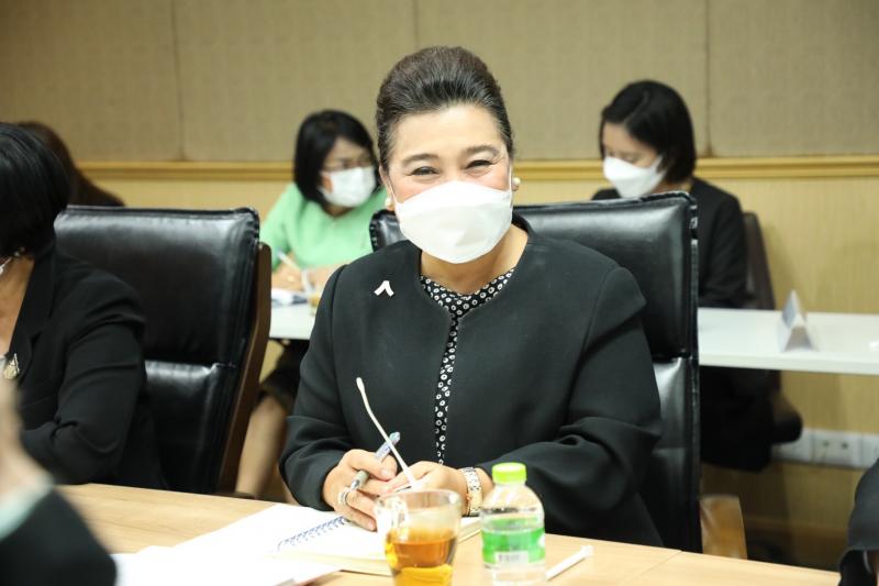 รมว.พม.เป็นประธานก