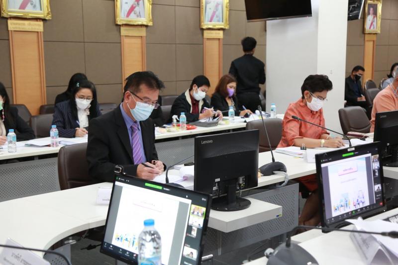 ปลัดพม.เป็นประธาน�