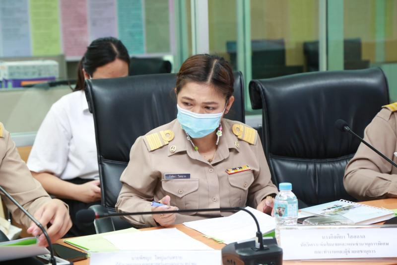 รองปลัดพม.เป็นประ�