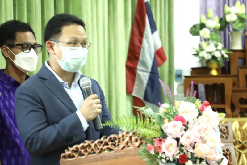 รมว.พม.พร้อมด้วยรม