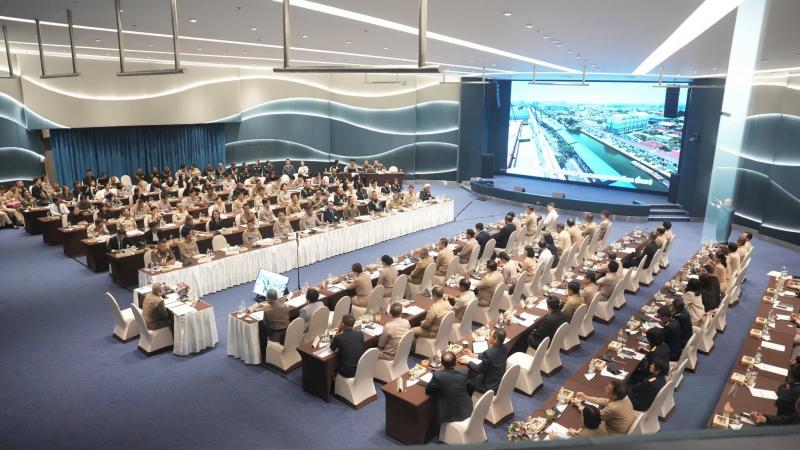 ปลัด พม. ร่วมประชุ�