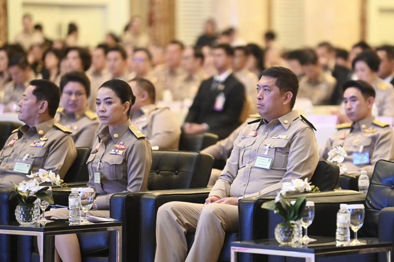 รมว.พม. ร่วมการประ�
