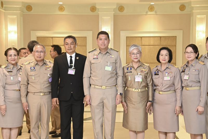 รมว.พม. ร่วมการประ�