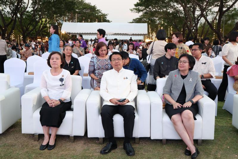 นางสาวสุนีย์ ศรีส�