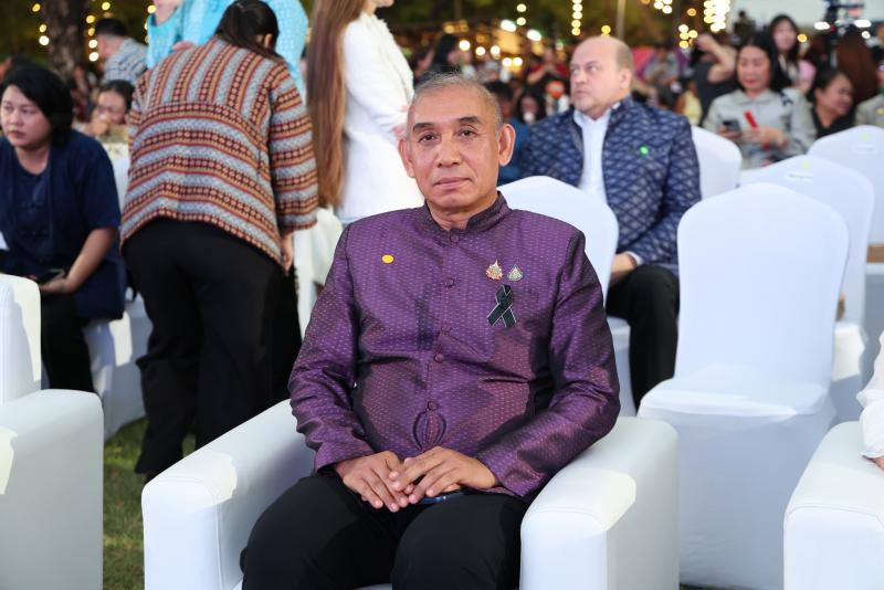 นางสาวสุนีย์ ศรีส�