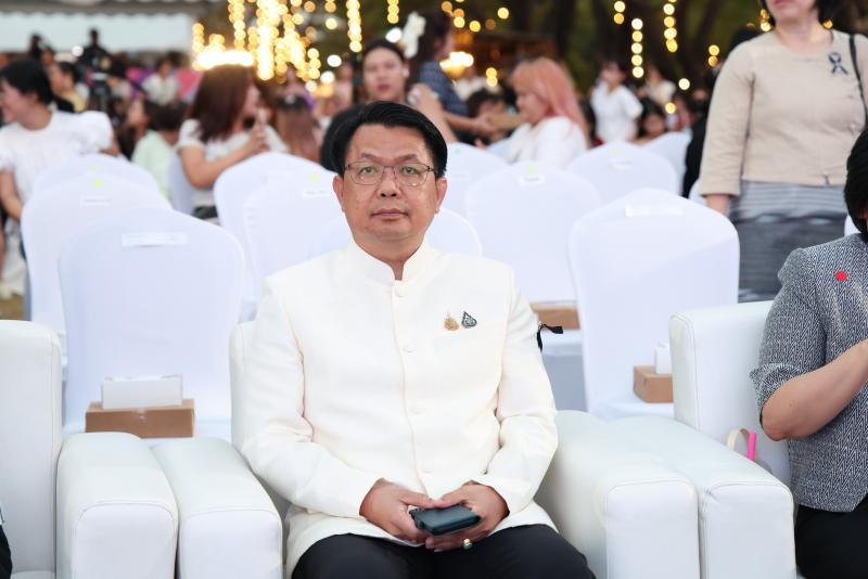 นางสาวสุนีย์ ศรีส�