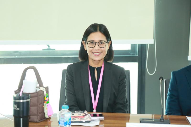 นางสาวสุนีย์ ศรีส�