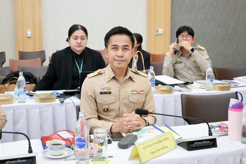 ปลัด พม. เข้าร่วมก�