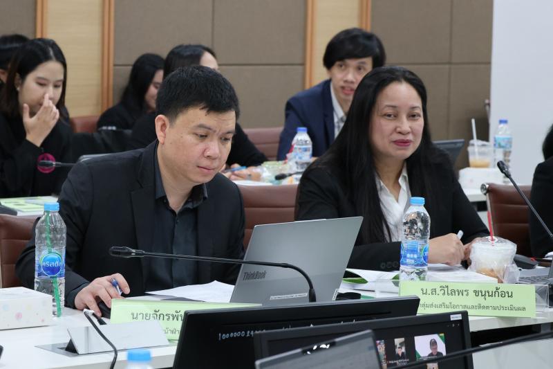 ปลัด พม. เป็นประธา�
