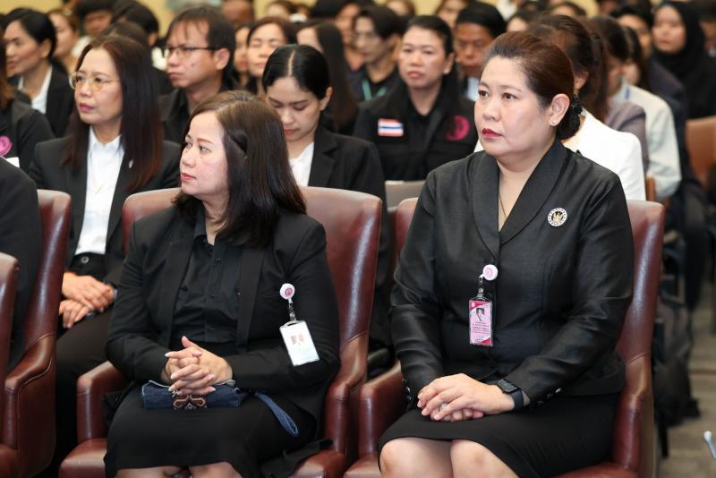 รมว.พม. เป็นประธาน�