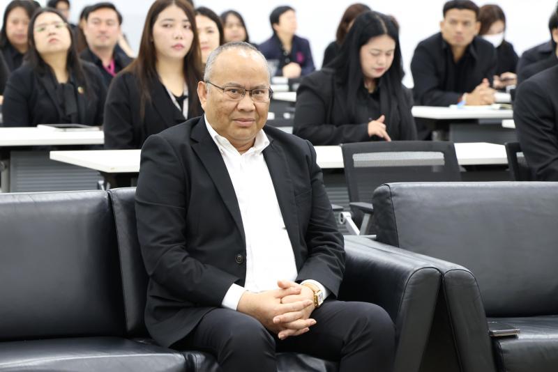 ปลัด พม. เป็นประธา�
