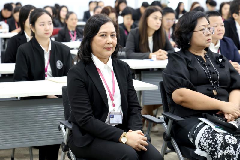 ปลัด พม. เป็นประธา�