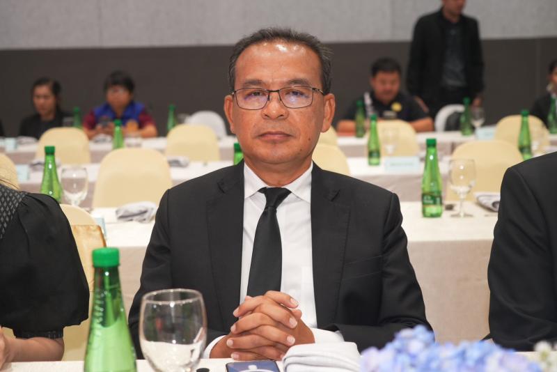 นายอุเทน ชนะกุล ผู