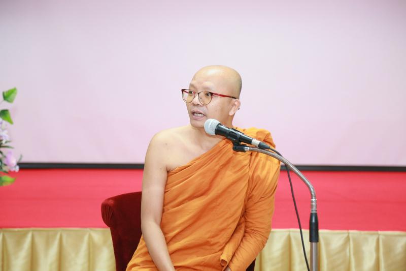 ปลัด พม. เป็นประธา�