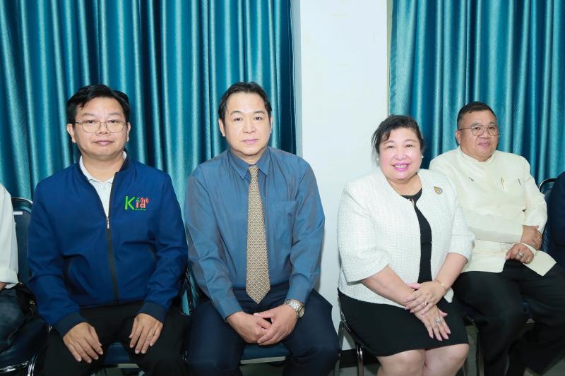 ปลัด พม. เป็นประธา�