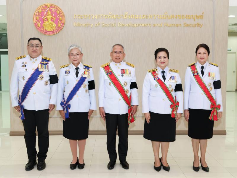 ปลัด พม. นำคณะผู้บ�