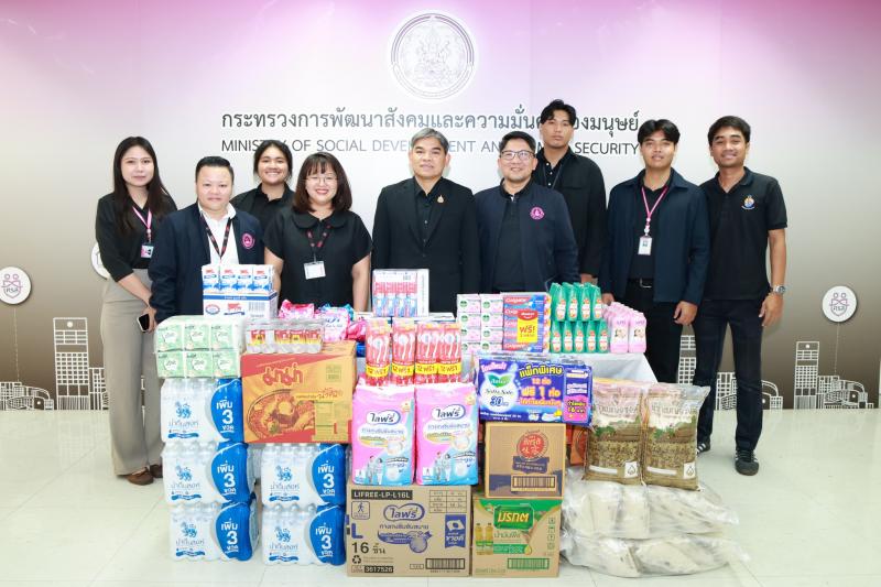 ปลัด พม. เป็นประธา�
