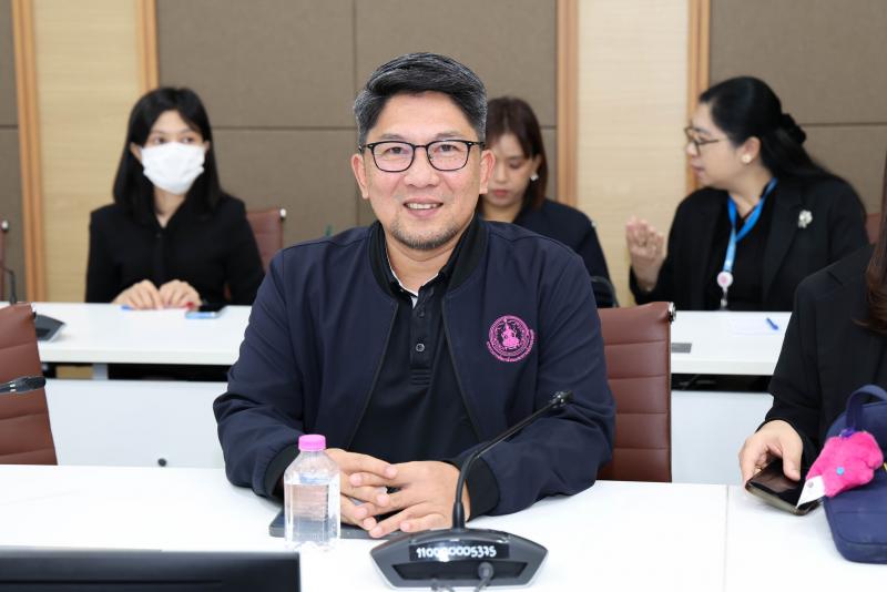 ปลัด พม. เป็นประธา�