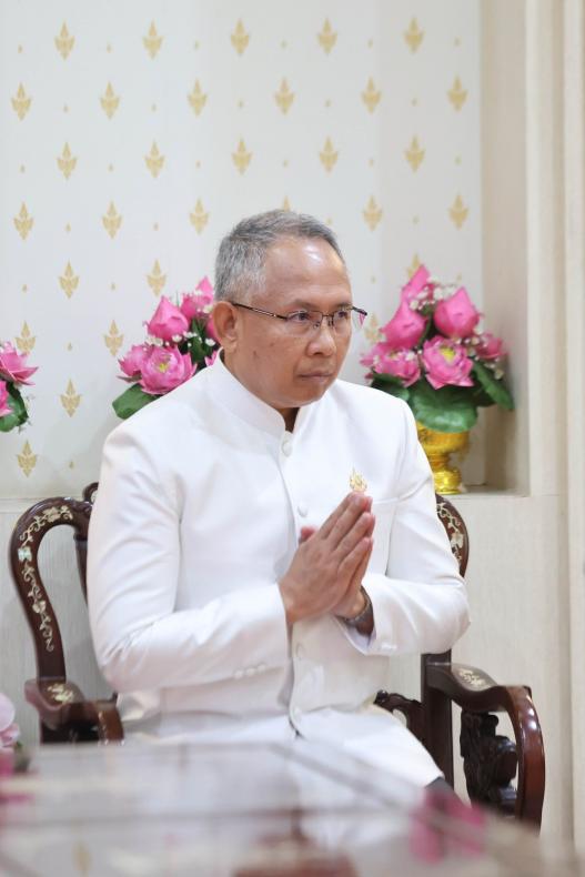 ปลัด พม. เป็นประธา�