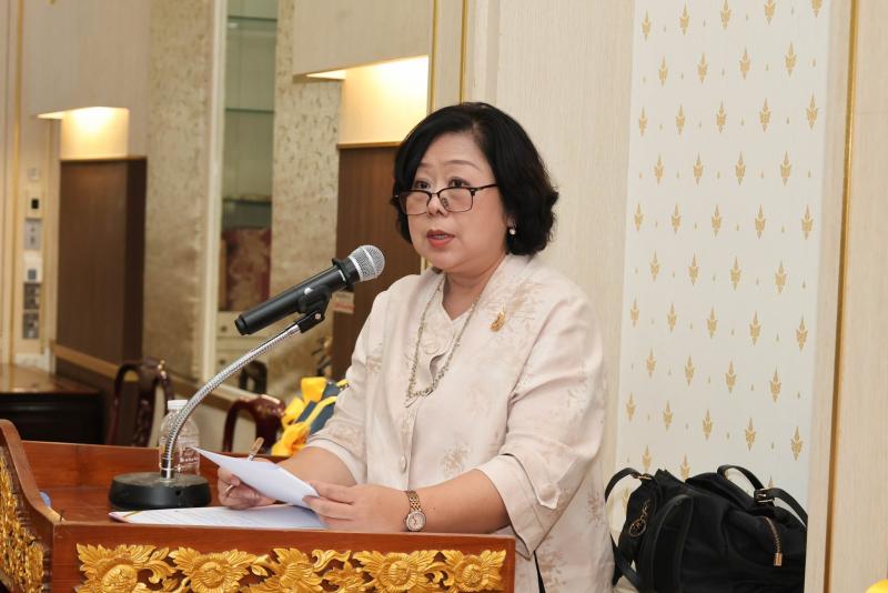 ปลัด พม. เป็นประธา�